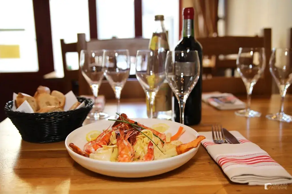 LA PORTE DE BOURGOGNE_Moret-sur-Loing_slider_image_2