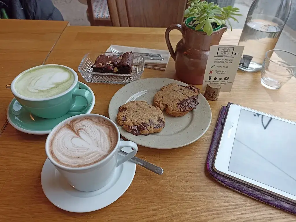 Menü_Roslina Café_Moret-Loing-et-Orvanne_Bild_2