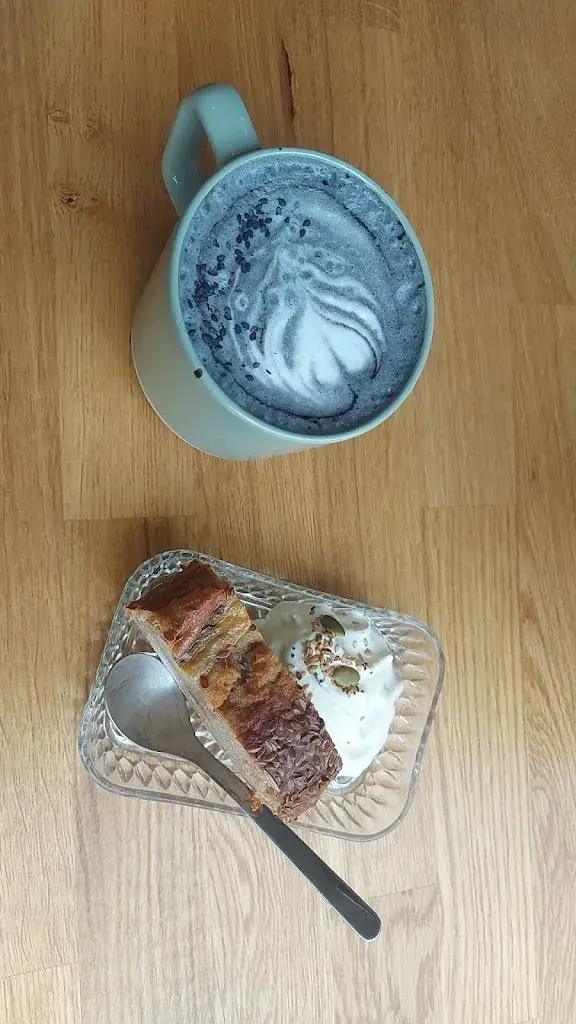 Menü_Roslina Café_Moret-Loing-et-Orvanne_Bild_3