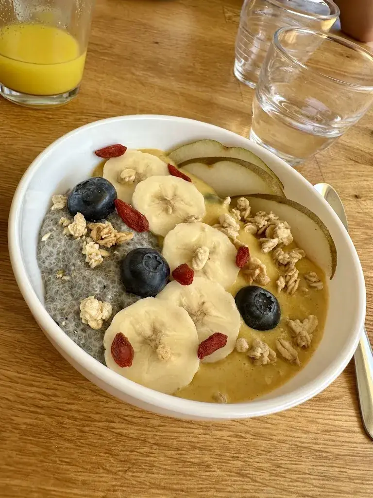 Menü_Roslina Café_Moret-Loing-et-Orvanne_Bild_8