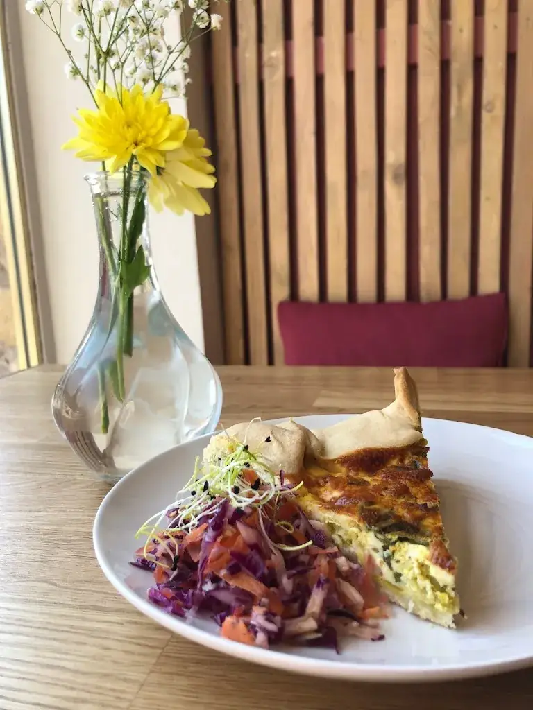 Roslina Café_Moret-Loing-et-Orvanne_slider_image_2