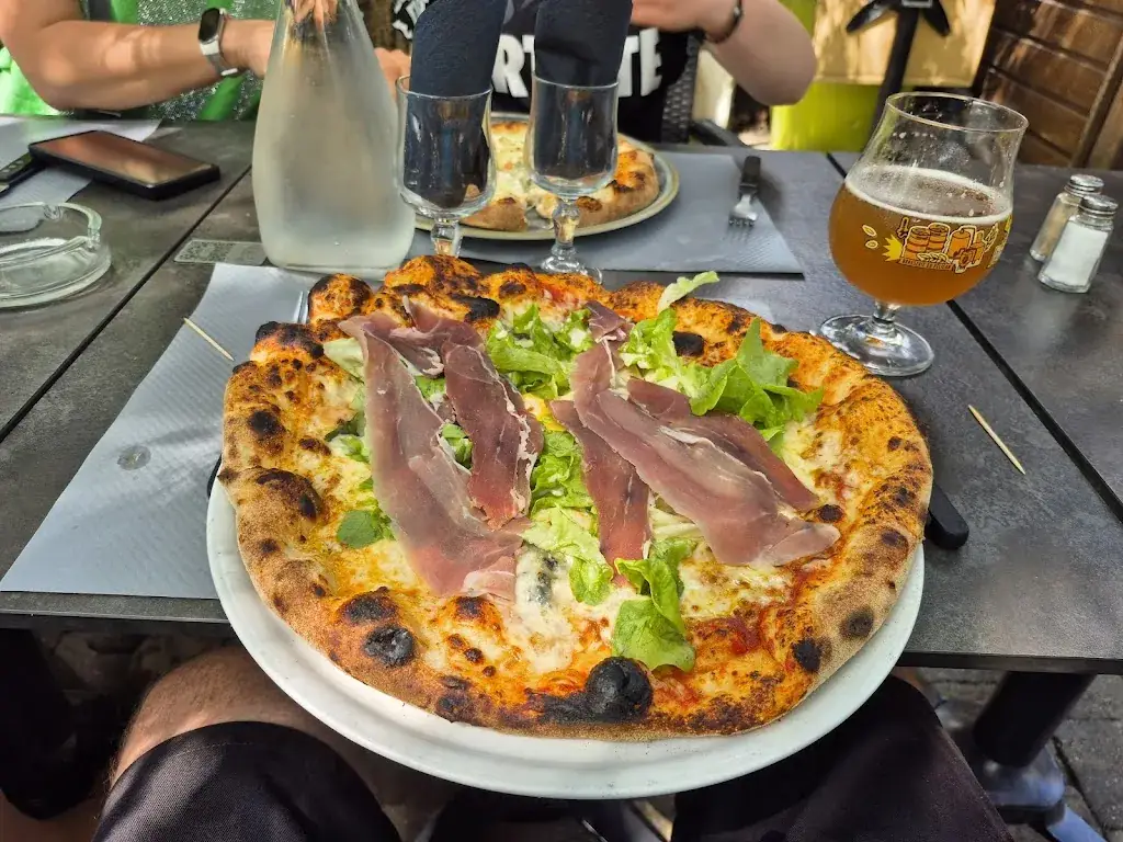 Villa Roma_Orgeval_slider_image_3