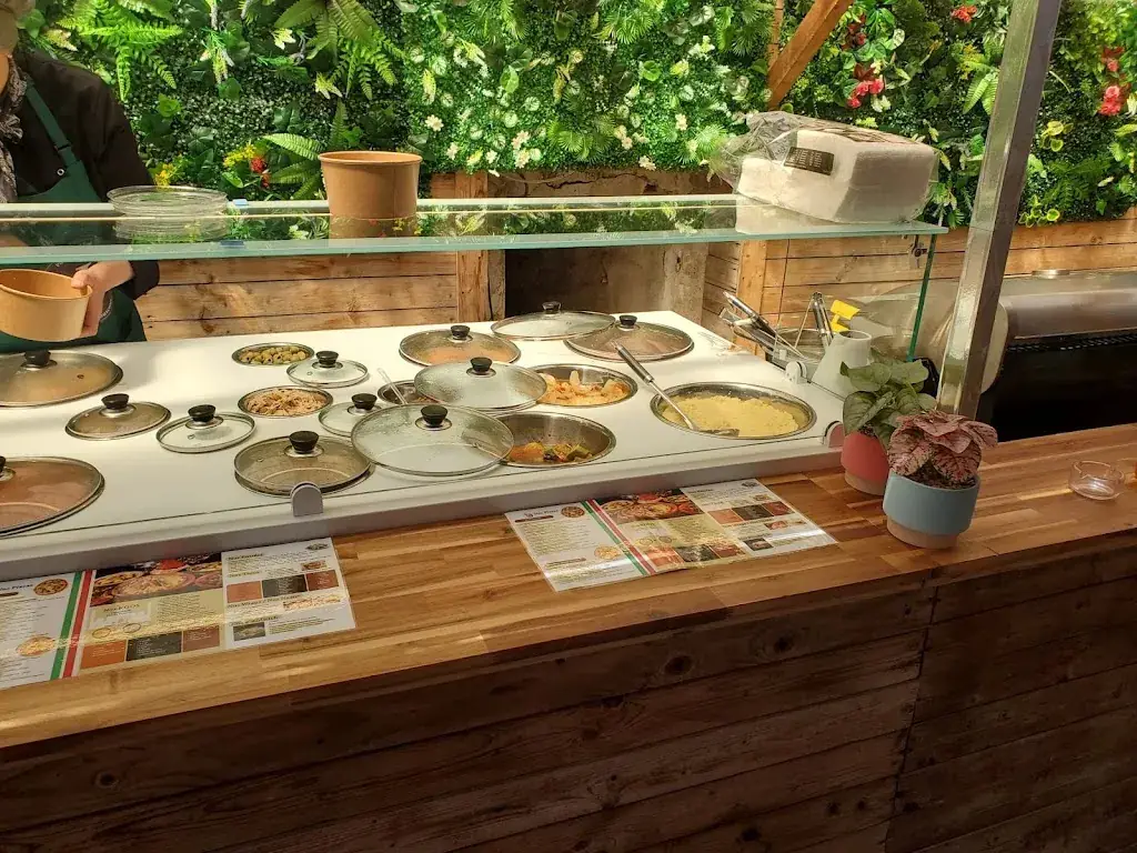 Cooks Koos_Nandy_slider_image_2