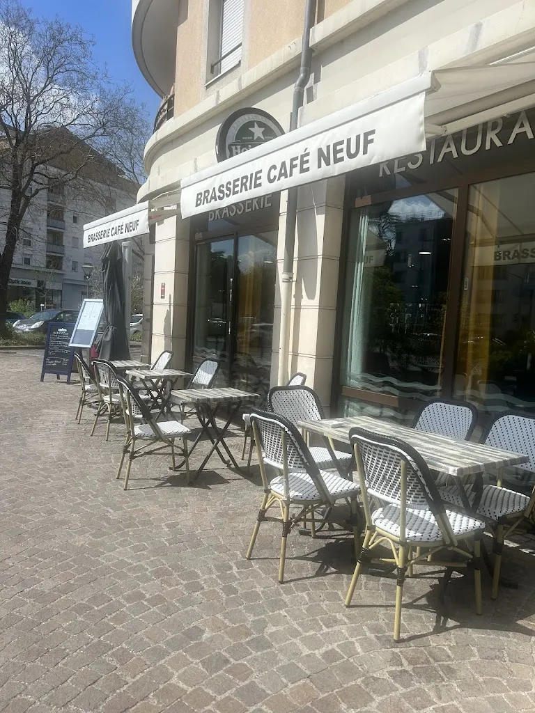 FR-Conso_Cafe Neuf_Décines-Charpieu_review