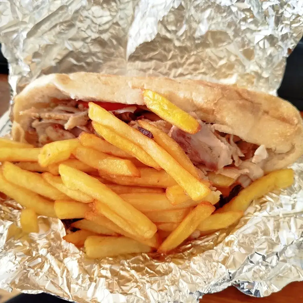 Duzbag restaurant in Mormant