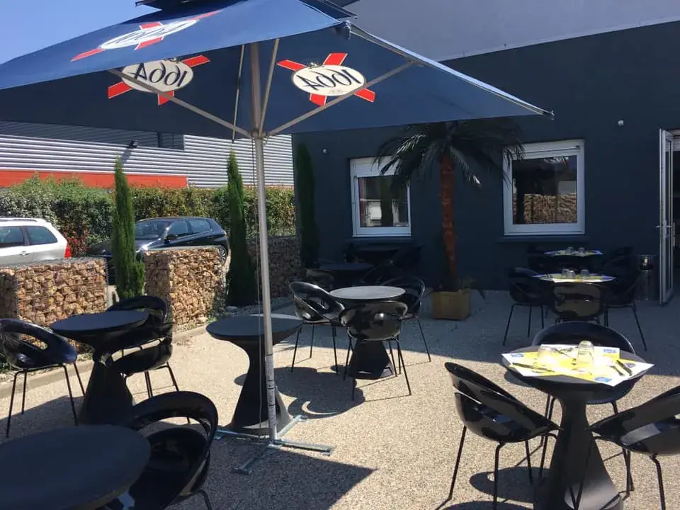 L'atelier 63 location de salle décines ristorante a Décines-Charpieu