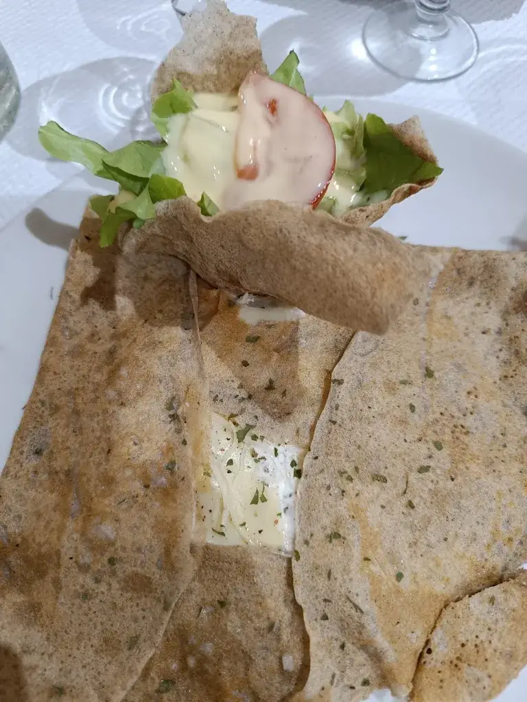 Mohamed Zeroual_La Chouannerie_Mitry-Mory_review