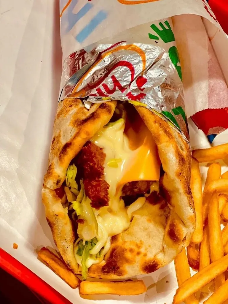 Chicken Spot_Mitry-Mory_slider_image_3