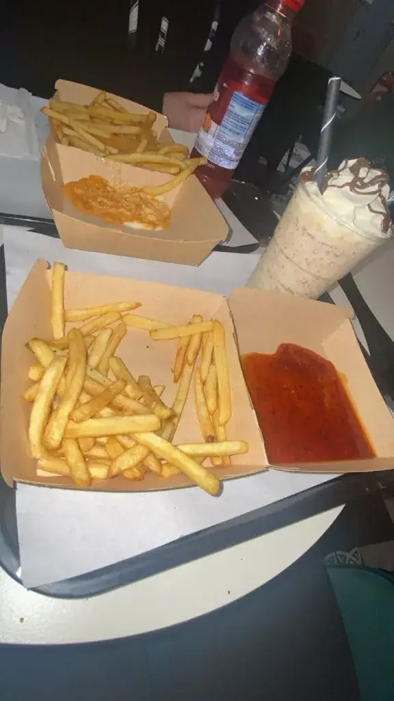 Sana Khelladi_Green Shake_Mitry-Mory_review