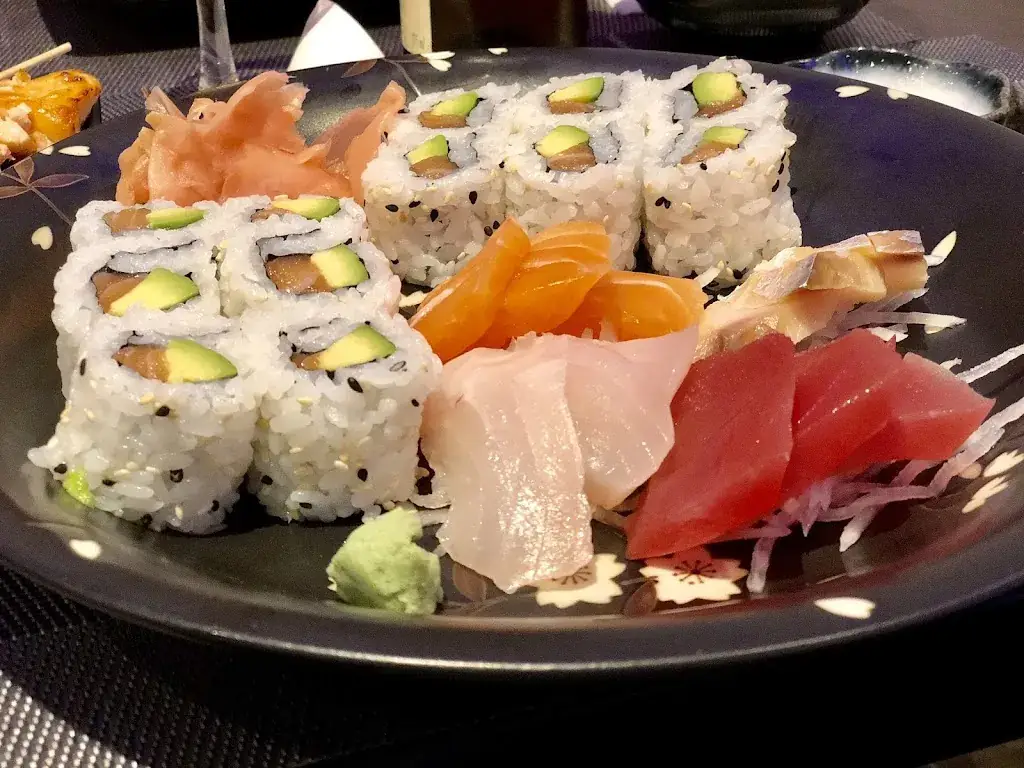 CATHY H_Yakichi_Villeparisis_review