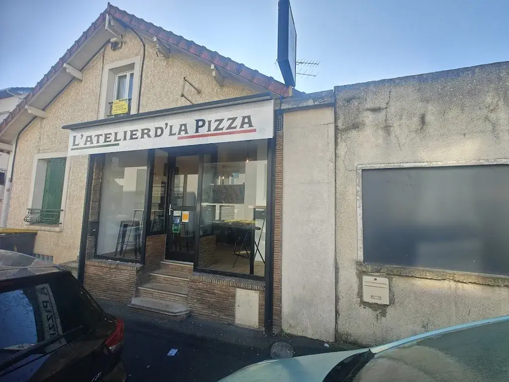 L'Atelier d'la Pizza restaurant in Mitry-Mory