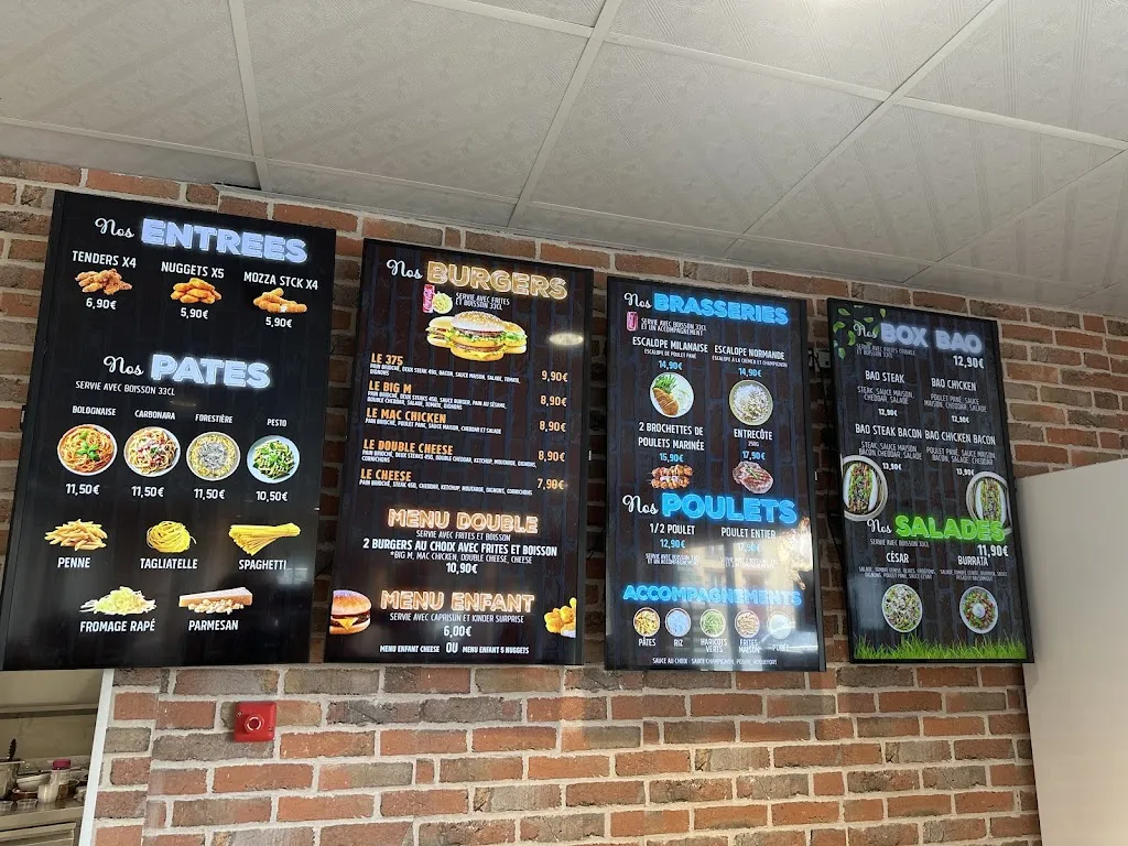 Carine RBH_375 KITCHEN_Neuilly-sur-Marne_review