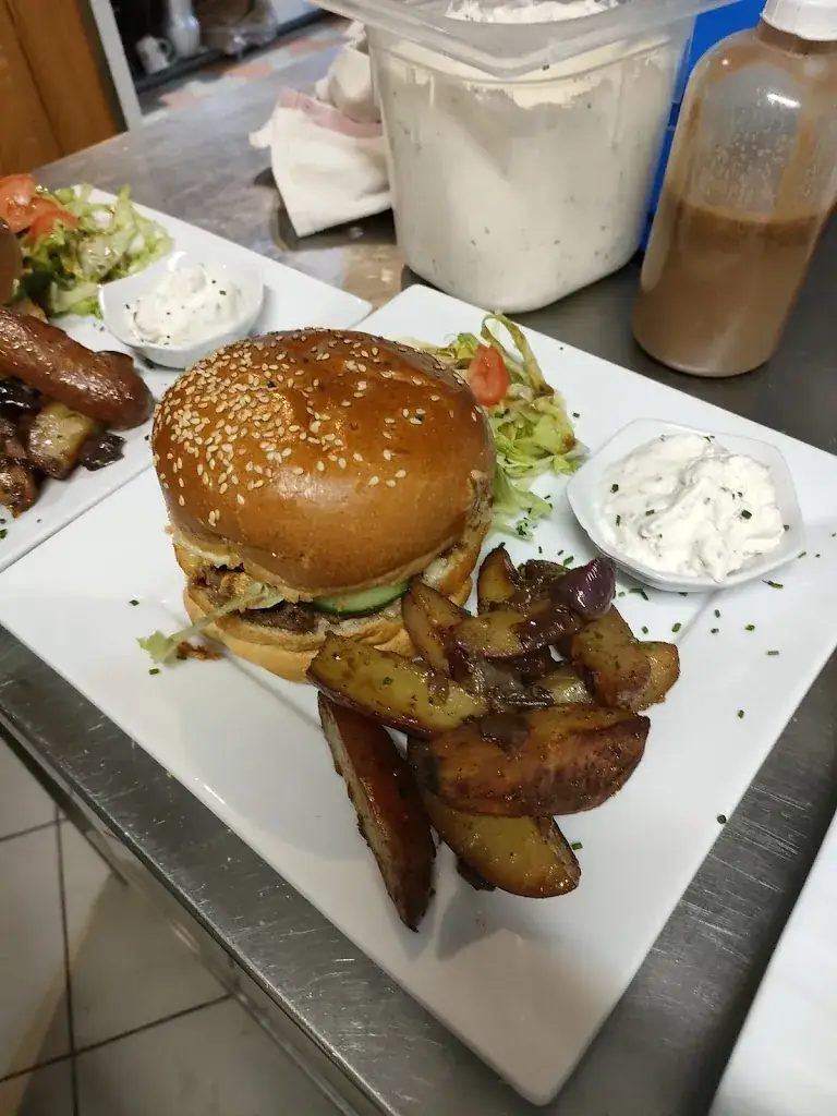 Menu_Aux Halles de Neuilly_Neuilly-sur-Marne_imagen_4