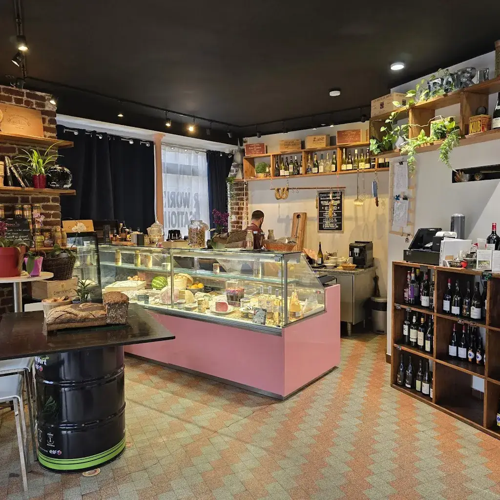 Eric Martinet_Aux Halles de Neuilly_Neuilly-sur-Marne_reseña