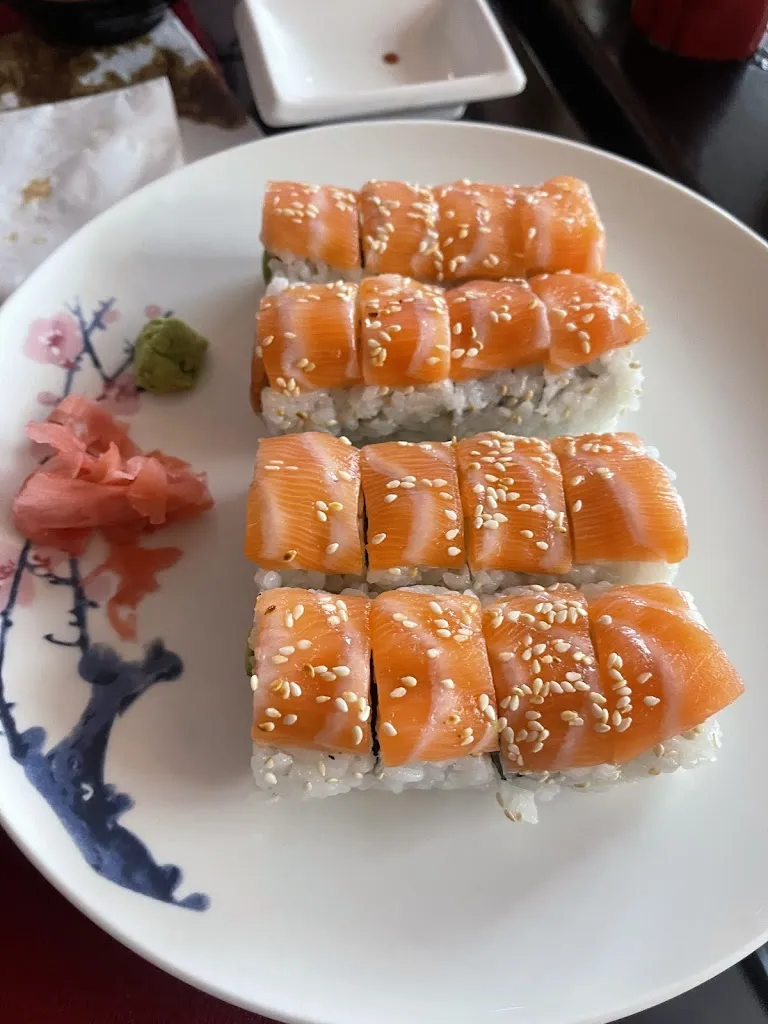 Raimana .Y_Chihiro_Neuilly-sur-Marne_review