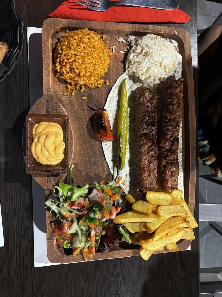 Castielle_TAD-AL GRILL KEBAB HOUSE_Morangis_review