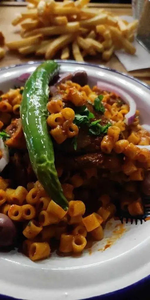 Imen Ayari_MK Food Station_Morangis_review