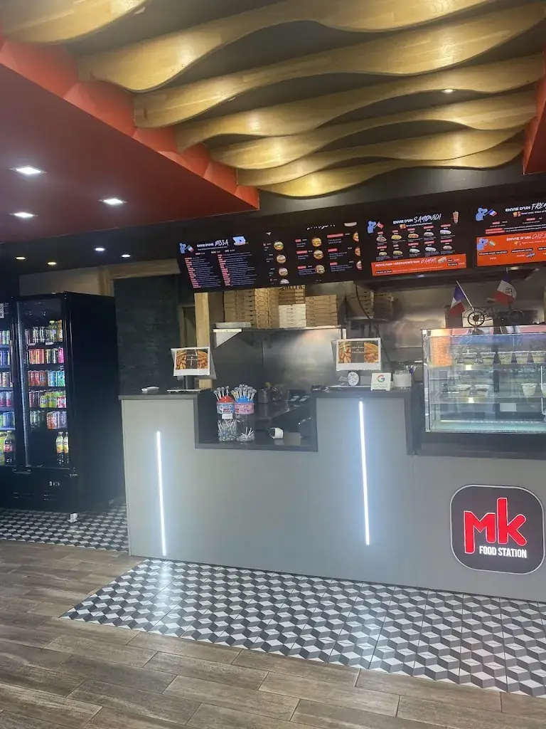 Ashraf Ubayed_MK Food Station_Morangis_review