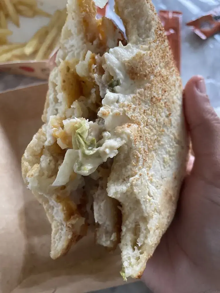 Fedia Bribeche_MK Food Station_Morangis_review