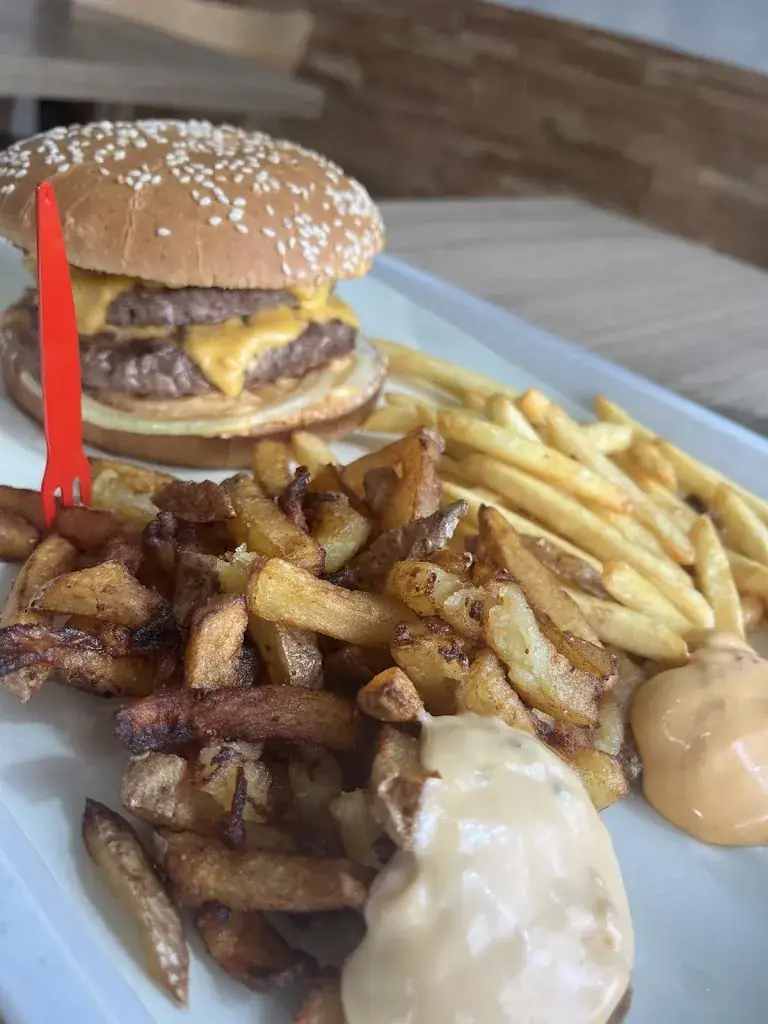 MK Food Station_Morangis_slider_image_1