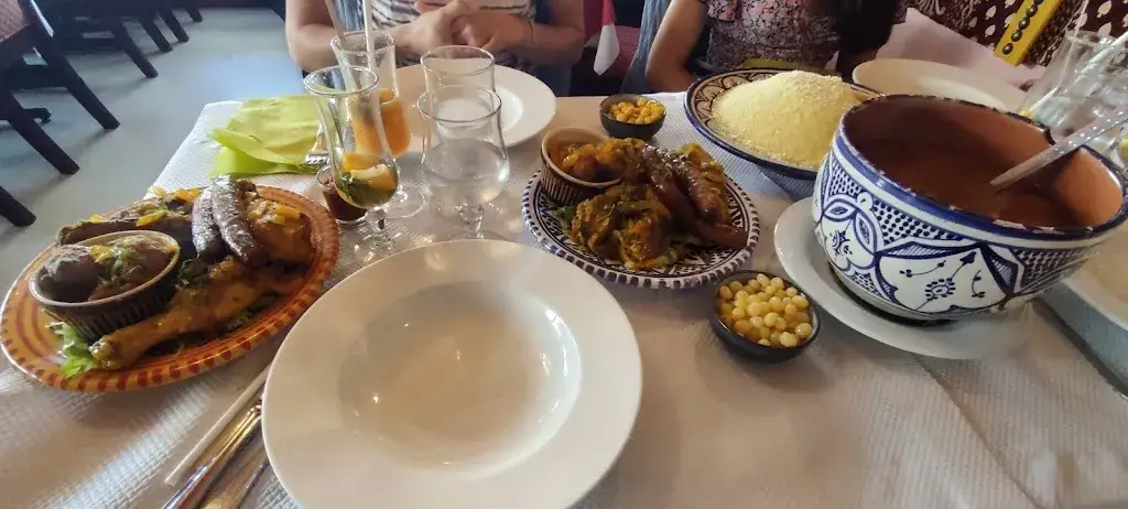 Jean-Yves TABOURET _Sud Agadir_Savigny-sur-Orge_review