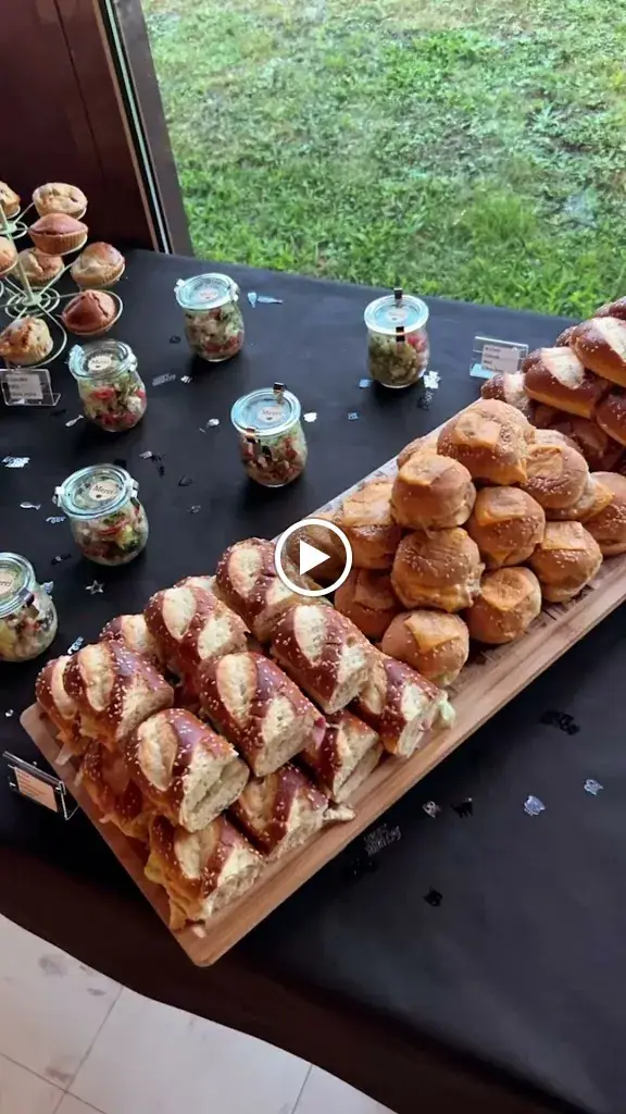 Traditionnellementyoan_Morangis_slider_image_2