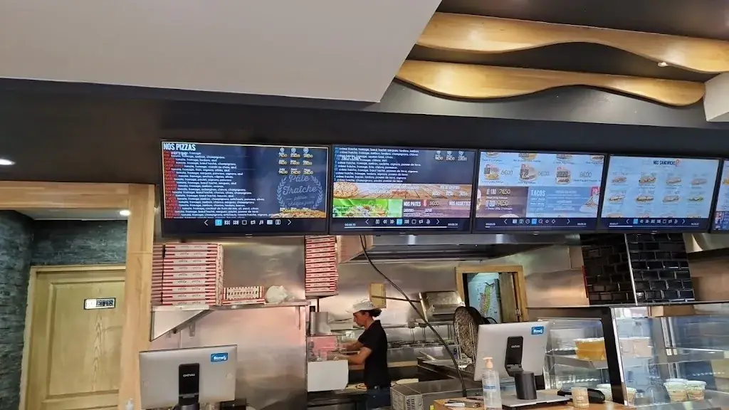 La Strada restaurant in Morangis