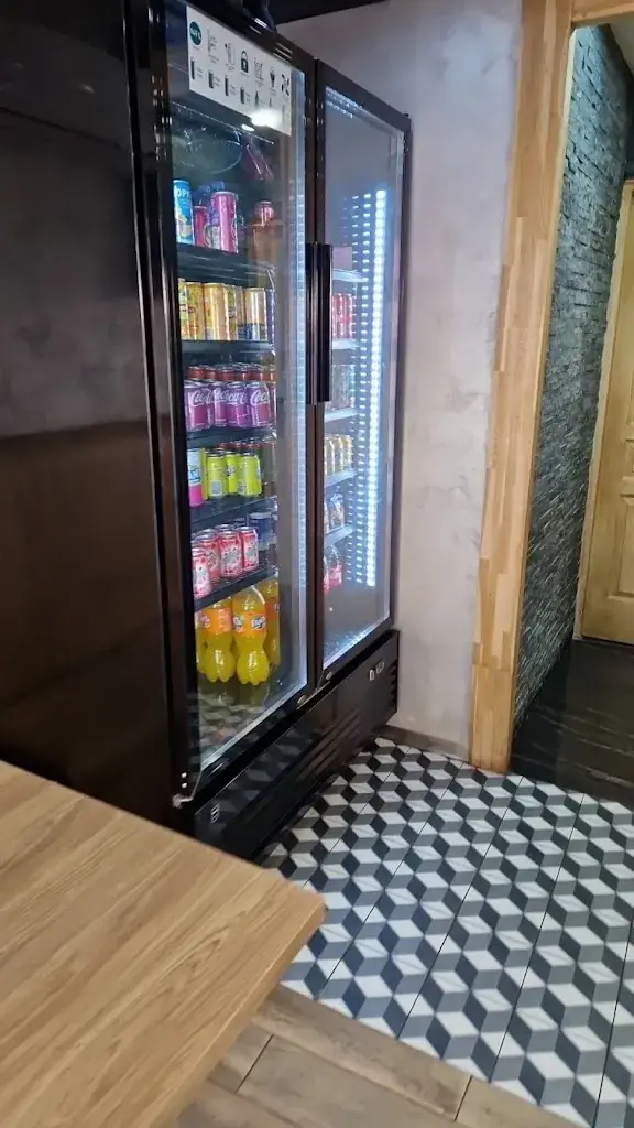 La Strada_Morangis_slider_image_2