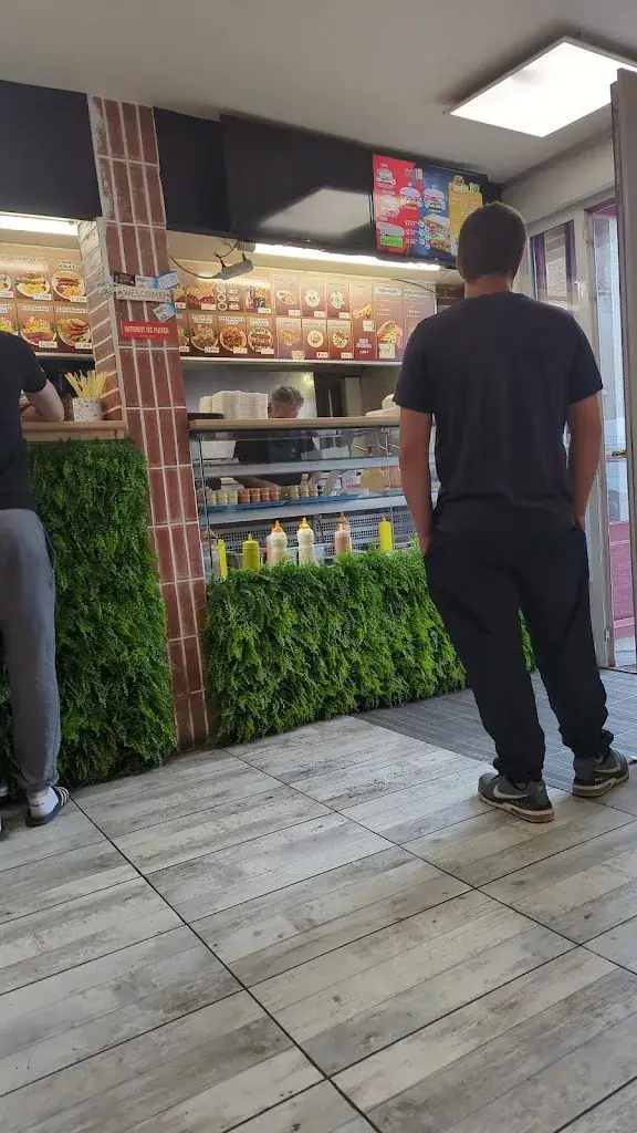 Atef Mab_Restaurant Étoile_Nangis_review