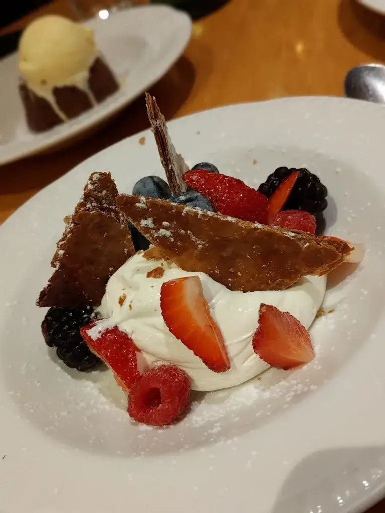 Lawrence_LE PETIT MAG bistrot chic_Noisy-le-Grand_review