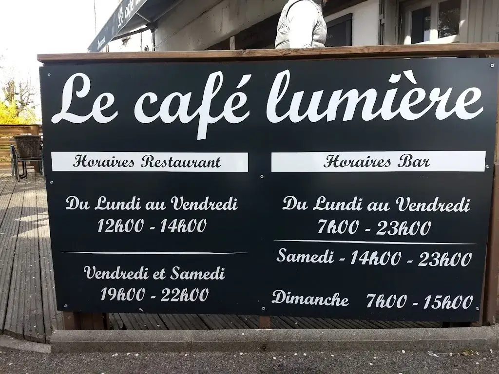 Menu_Le Café lumière_Décines-Charpieu_image_1
