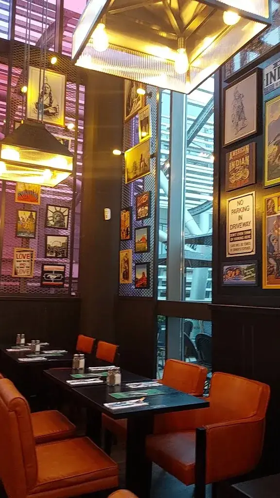 Indiana Café - Carré de Soie_Vaulx-en-Velin_slider_image_2