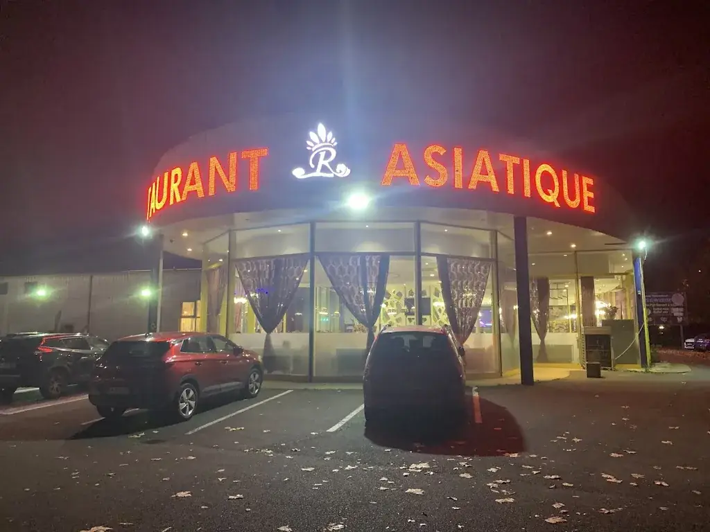 Rini Ulan Dari_Royal Garden_Nemours_review