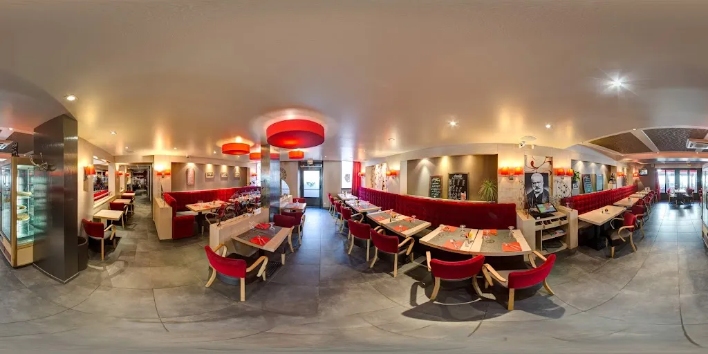 L'Ecu de France Gourmet Restaurant in Nemours