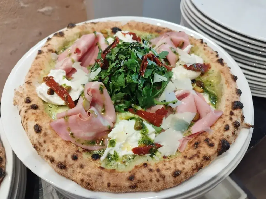 La Primula_Nemours_slider_image_3