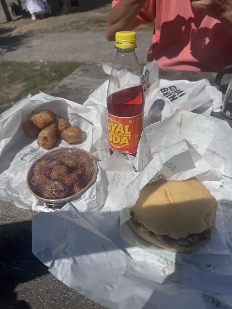 Claude Dasse_LE CARIBÉEN MONTROUGE_Montrouge_avis