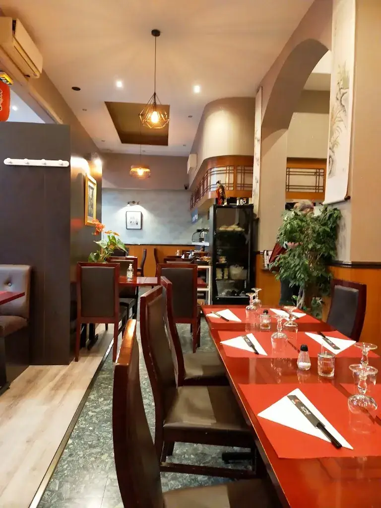 Yakigushi restaurant in Montrouge