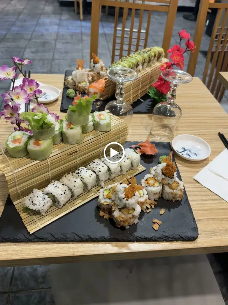 Hokkaido 168 🍜🍣OUVERT tout l’été_Montrouge_slider_image_1