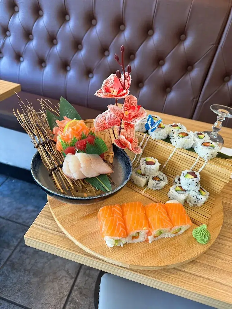 Hokkaido 168 🍜🍣OUVERT tout l’été_Montrouge_slider_image_2