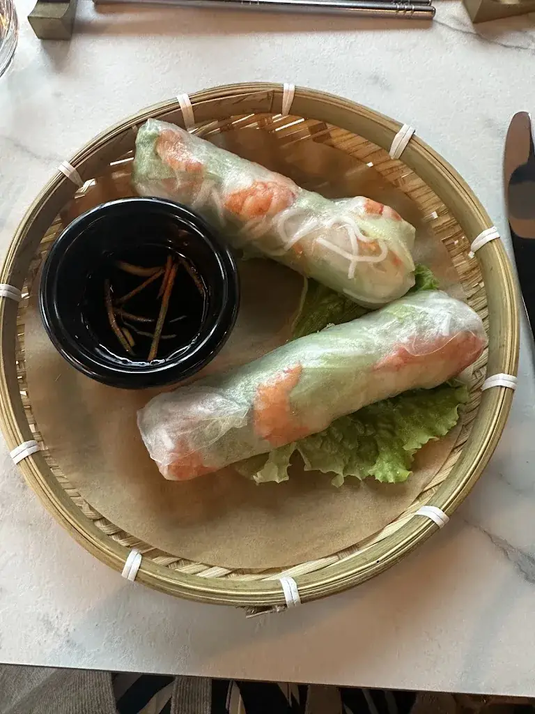 Lea Bussinger_O’ZEN_Fillinges_review