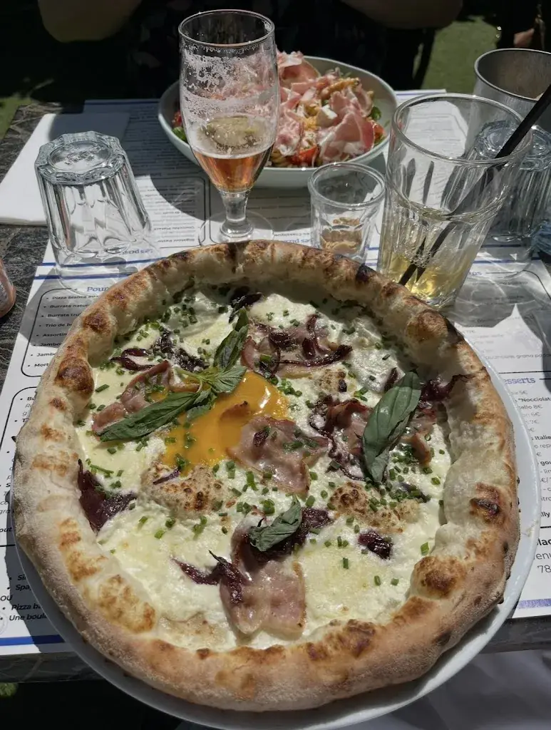 Constance Jubert_LE GONDI_Noisy-le-Roi_recensione