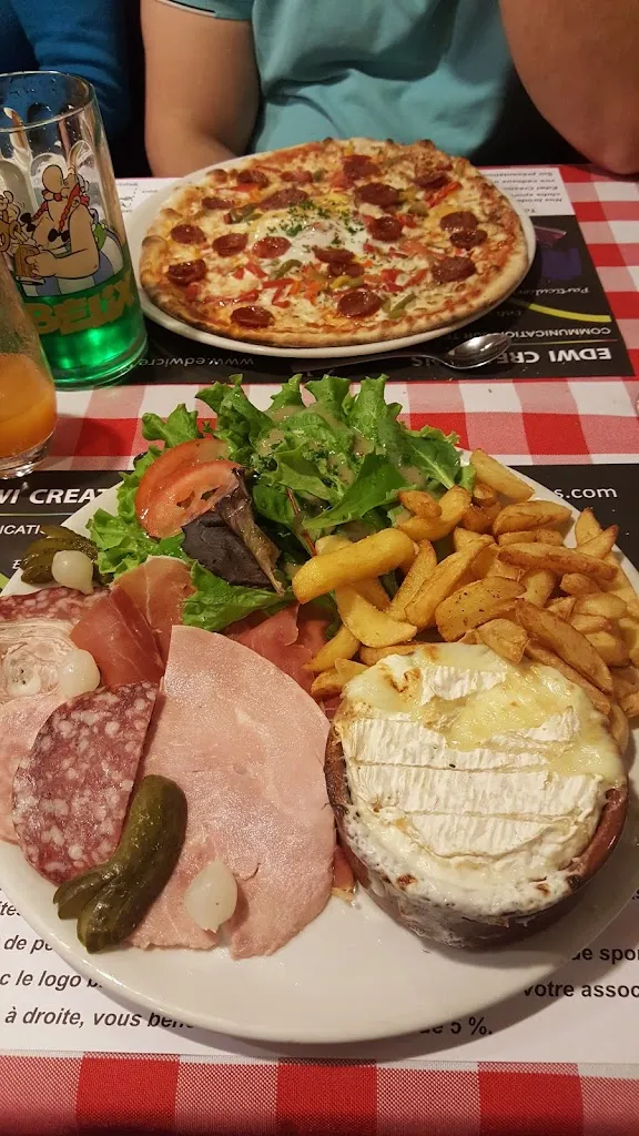 Menu_Restaurant Le Montcient_Oinville-sur-Montcient_image_5