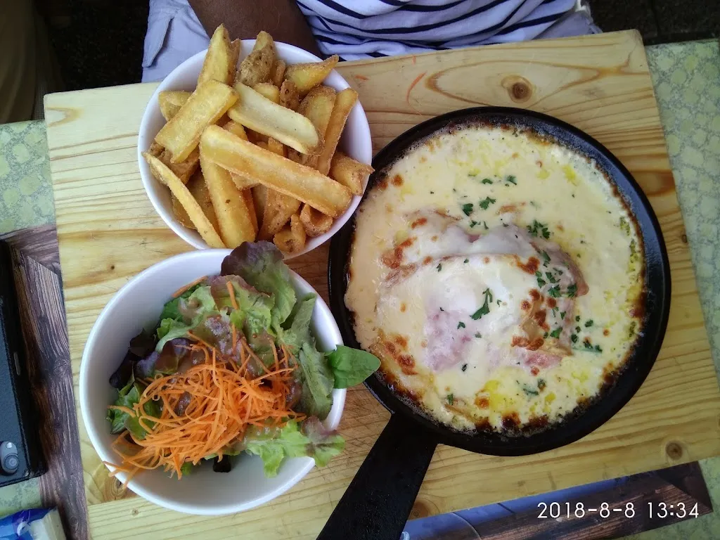 Claire Lee_Le Patio Côté Lac_Thonon-les-Bains_review