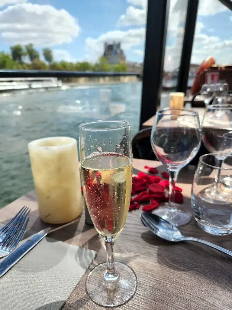 Menu_Paris Seine_Paris_image_5