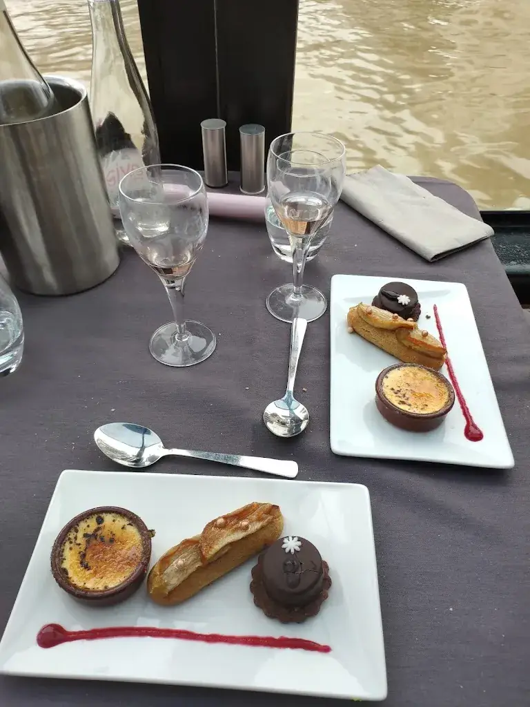 Menu_Paris Seine_Paris_image_8