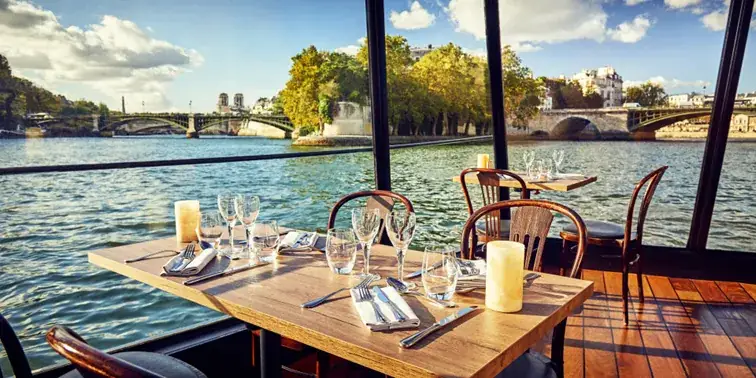 Paris Seine_Paris_slider_image_1