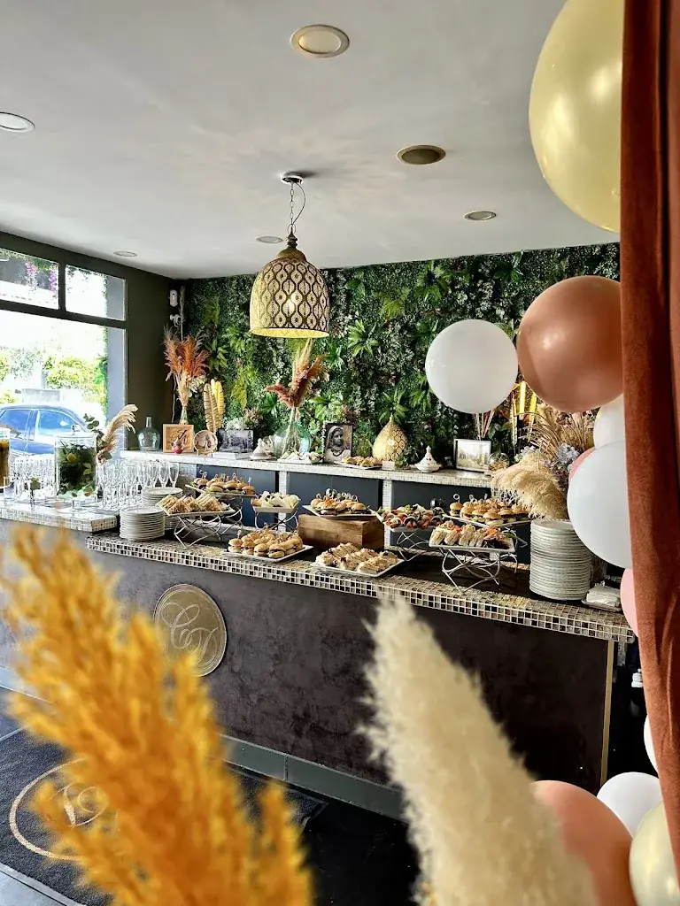 Marie_Les Jardins de Majorelle_Ormesson-sur-Marne_review