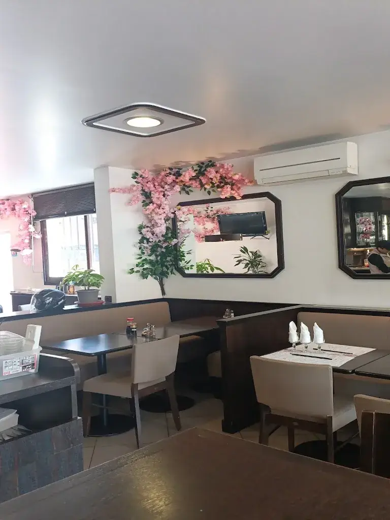 Николай Ищенков_Matsuko（ sushi Bar）_Ormesson-sur-Marne_recensione