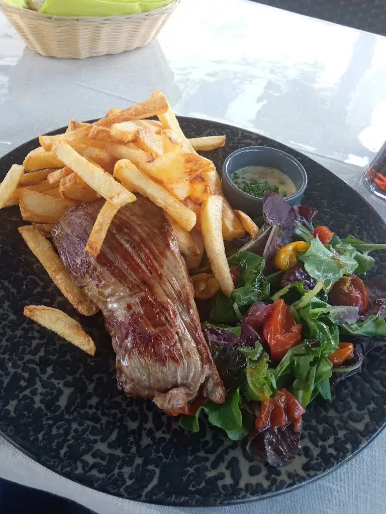 John Callanan_La Pierre Bleue_Nozay_recensione