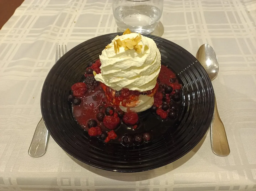 Restaurant Les 3 Marchands_Nozay_slider_image_2